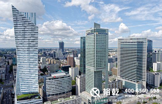 智能化集成系統(tǒng)，大型建筑，自動化管理，節(jié)能增效，科技感